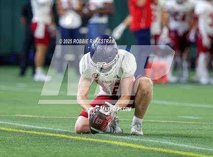 Thumbnail 2 in John Paul II vs. Nolan Catholic (Catholic Bowl) photogallery.