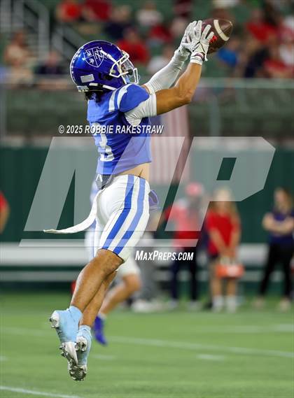 Thumbnail 3 in John Paul II vs. Nolan Catholic (Catholic Bowl) photogallery.