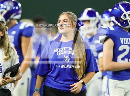 Thumbnail 2 in John Paul II vs. Nolan Catholic (Catholic Bowl) photogallery.