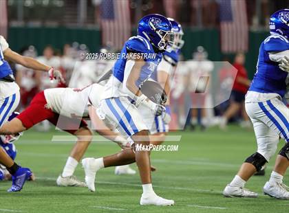 Thumbnail 2 in John Paul II vs. Nolan Catholic (Catholic Bowl) photogallery.