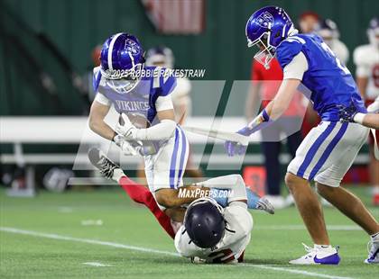 Thumbnail 1 in John Paul II vs. Nolan Catholic (Catholic Bowl) photogallery.