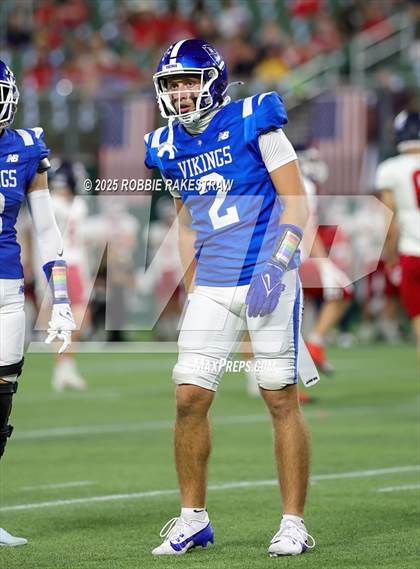 Thumbnail 2 in John Paul II vs. Nolan Catholic (Catholic Bowl) photogallery.