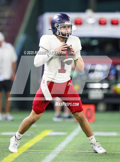 Thumbnail 3 in John Paul II vs. Nolan Catholic (Catholic Bowl) photogallery.