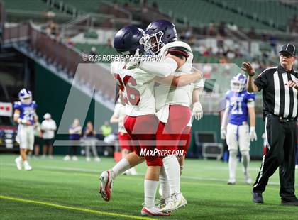 Thumbnail 1 in John Paul II vs. Nolan Catholic (Catholic Bowl) photogallery.