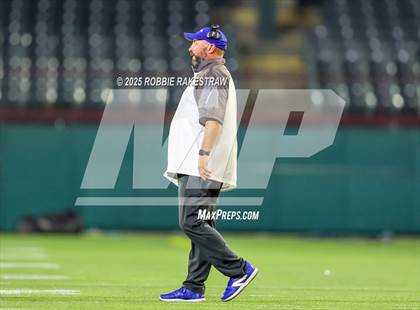 Thumbnail 2 in John Paul II vs. Nolan Catholic (Catholic Bowl) photogallery.