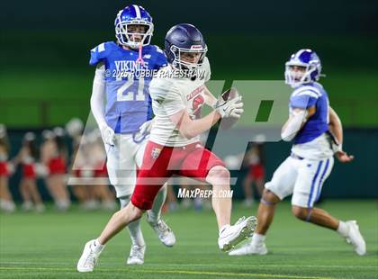 Thumbnail 1 in John Paul II vs. Nolan Catholic (Catholic Bowl) photogallery.