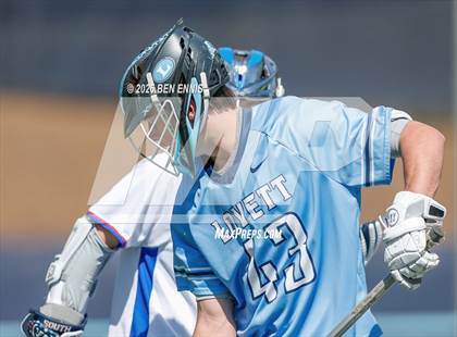 Thumbnail 2 in Lovett vs. Vestavia Hills (Gordon Corsetti Memorial Tournament) photogallery.
