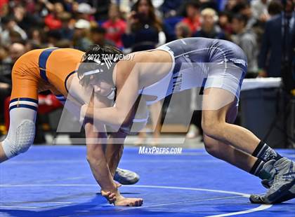 Thumbnail 1 in UIL State Championships - 5A 126lb Final photogallery.