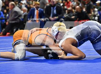 Thumbnail 2 in UIL State Championships - 5A 126lb Final photogallery.