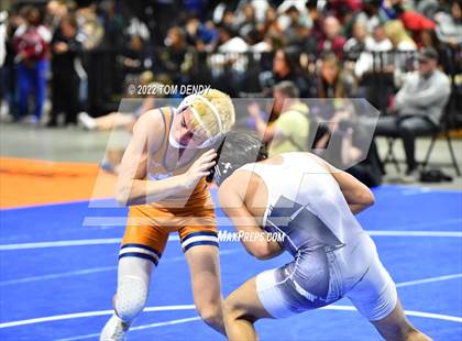 Thumbnail 3 in UIL State Championships - 5A 126lb Final photogallery.