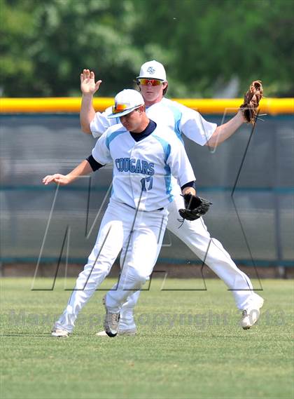Thumbnail 2 in Carthage vs China Spring (UIL 3A Region 3 Quarterfinals) photogallery.