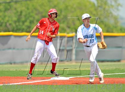 Thumbnail 3 in Carthage vs China Spring (UIL 3A Region 3 Quarterfinals) photogallery.