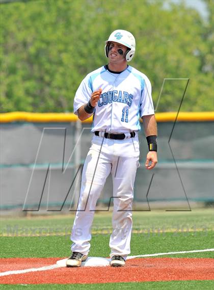 Thumbnail 1 in Carthage vs China Spring (UIL 3A Region 3 Quarterfinals) photogallery.