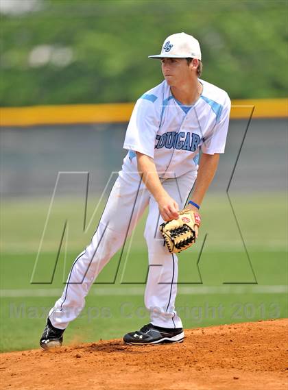 Thumbnail 2 in Carthage vs China Spring (UIL 3A Region 3 Quarterfinals) photogallery.