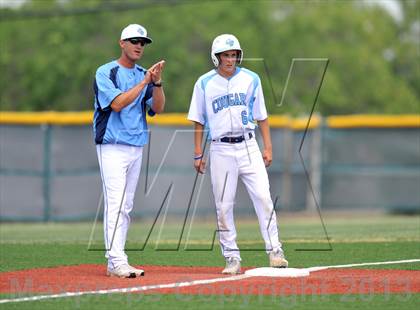 Thumbnail 3 in Carthage vs China Spring (UIL 3A Region 3 Quarterfinals) photogallery.