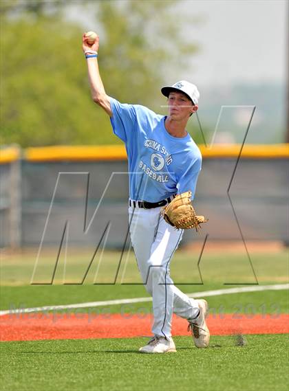 Thumbnail 2 in Carthage vs China Spring (UIL 3A Region 3 Quarterfinals) photogallery.