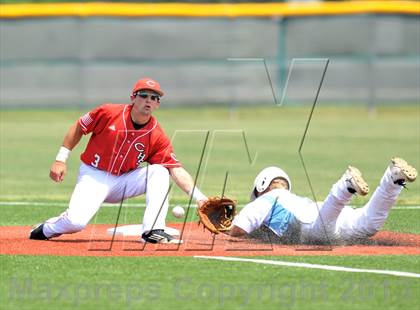 Thumbnail 3 in Carthage vs China Spring (UIL 3A Region 3 Quarterfinals) photogallery.