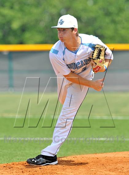 Thumbnail 1 in Carthage vs China Spring (UIL 3A Region 3 Quarterfinals) photogallery.