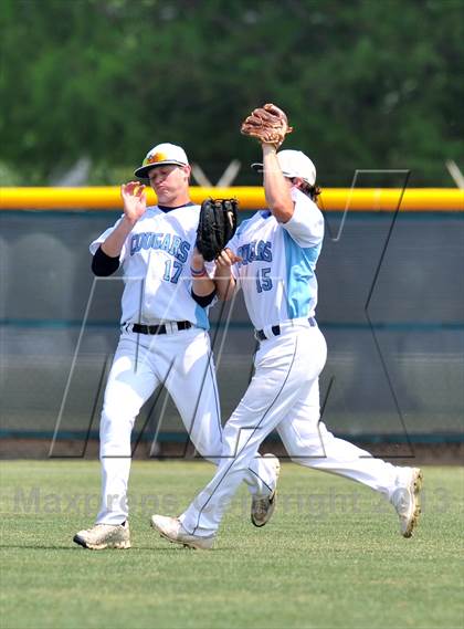 Thumbnail 3 in Carthage vs China Spring (UIL 3A Region 3 Quarterfinals) photogallery.
