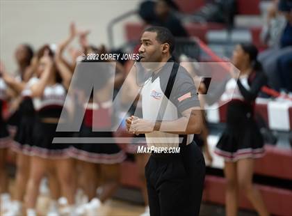 Thumbnail 2 in Greenbrier vs Warner Robins (GHSA 5A Elite 8 Playoff) photogallery.