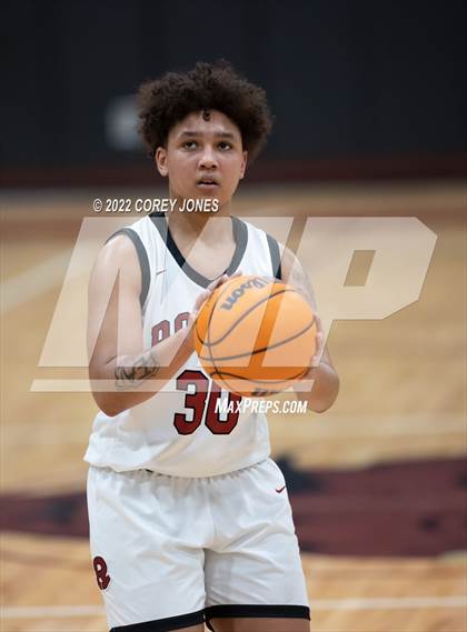 Thumbnail 2 in Greenbrier vs Warner Robins (GHSA 5A Elite 8 Playoff) photogallery.