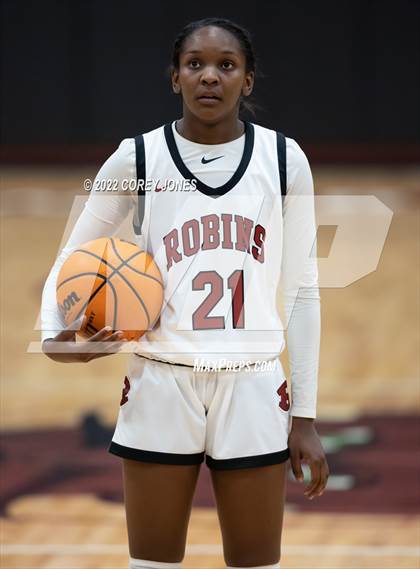 Thumbnail 3 in Greenbrier vs Warner Robins (GHSA 5A Elite 8 Playoff) photogallery.