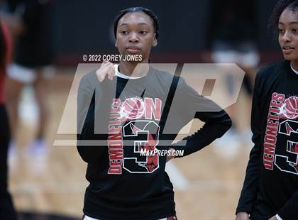 Thumbnail 1 in Greenbrier vs Warner Robins (GHSA 5A Elite 8 Playoff) photogallery.