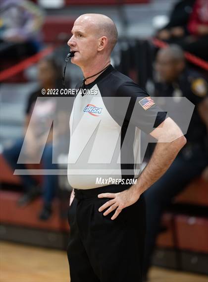 Thumbnail 2 in Greenbrier vs Warner Robins (GHSA 5A Elite 8 Playoff) photogallery.