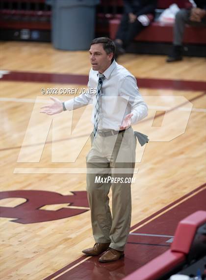 Thumbnail 3 in Greenbrier vs Warner Robins (GHSA 5A Elite 8 Playoff) photogallery.