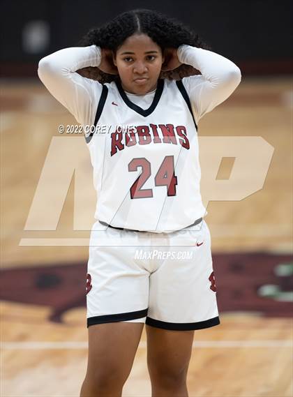 Thumbnail 1 in Greenbrier vs Warner Robins (GHSA 5A Elite 8 Playoff) photogallery.
