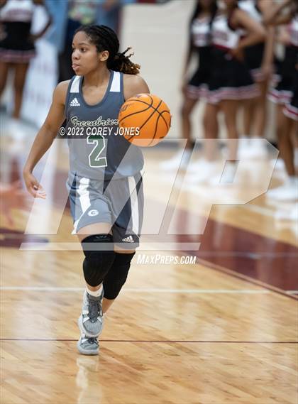 Thumbnail 1 in Greenbrier vs Warner Robins (GHSA 5A Elite 8 Playoff) photogallery.
