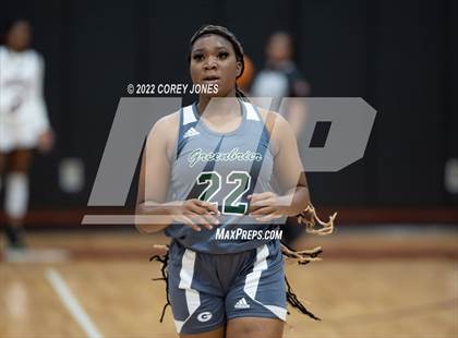 Thumbnail 3 in Greenbrier vs Warner Robins (GHSA 5A Elite 8 Playoff) photogallery.