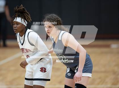 Thumbnail 1 in Greenbrier vs Warner Robins (GHSA 5A Elite 8 Playoff) photogallery.