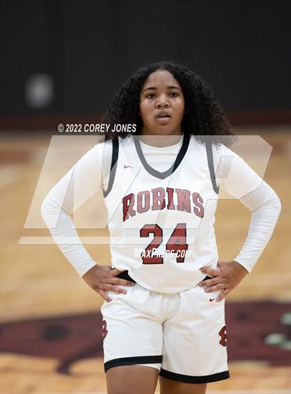 Thumbnail 2 in Greenbrier vs Warner Robins (GHSA 5A Elite 8 Playoff) photogallery.