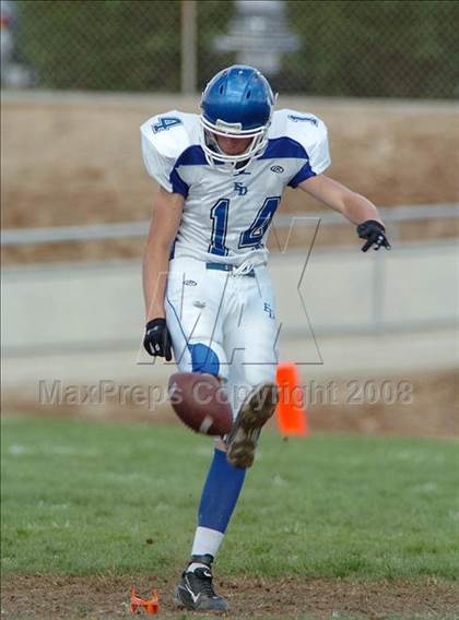 Thumbnail 3 in Encina vs. El Dorado photogallery.