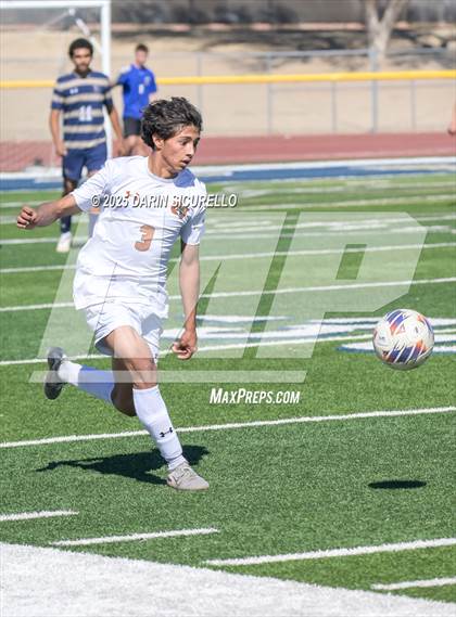 Thumbnail 3 in Campo Verde vs. Desert Vista (AIA Open Semifinal) photogallery.