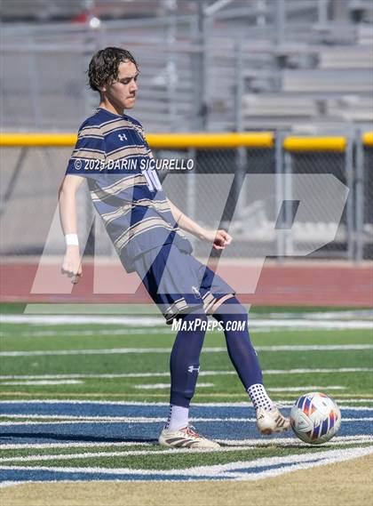 Thumbnail 2 in Campo Verde vs. Desert Vista (AIA Open Semifinal) photogallery.