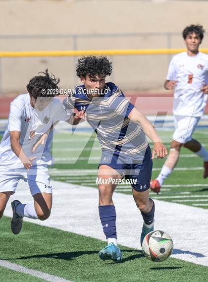 Thumbnail 3 in Campo Verde vs. Desert Vista (AIA Open Semifinal) photogallery.
