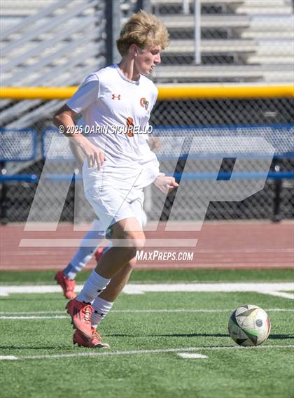 Thumbnail 3 in Campo Verde vs. Desert Vista (AIA Open Semifinal) photogallery.