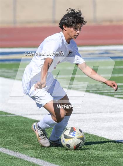 Thumbnail 2 in Campo Verde vs. Desert Vista (AIA Open Semifinal) photogallery.