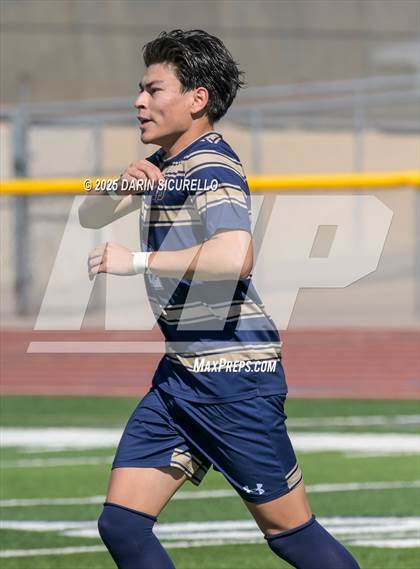 Thumbnail 2 in Campo Verde vs. Desert Vista (AIA Open Semifinal) photogallery.