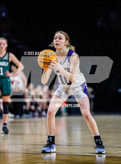 Thumbnail 2 in Rangely vs. Sedgwick County (CHSAA 2A Great 8) photogallery.