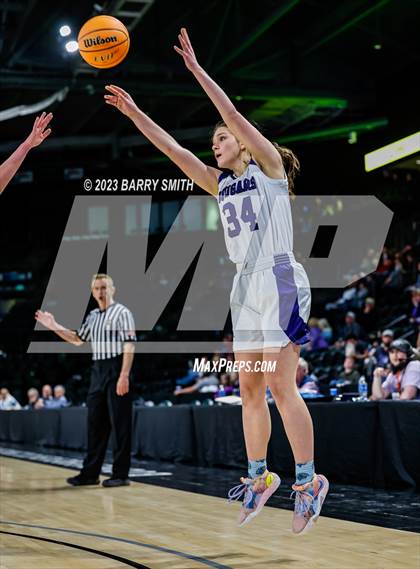 Thumbnail 3 in Rangely vs. Sedgwick County (CHSAA 2A Great 8) photogallery.