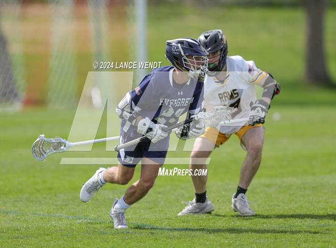 null - Photo 01