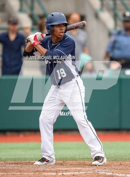 Thumbnail 2 in Gompers [Samuel] vs. Queens Metro (PSAL Section 12 A Final) photogallery.