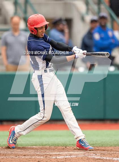 Thumbnail 2 in Gompers [Samuel] vs. Queens Metro (PSAL Section 12 A Final) photogallery.