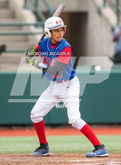 Thumbnail 1 in Gompers [Samuel] vs. Queens Metro (PSAL Section 12 A Final) photogallery.
