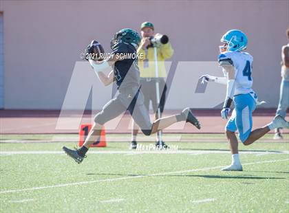 Thumbnail 1 in Patrick Henry vs. University City (CIF SDS Division 4 finals) photogallery.