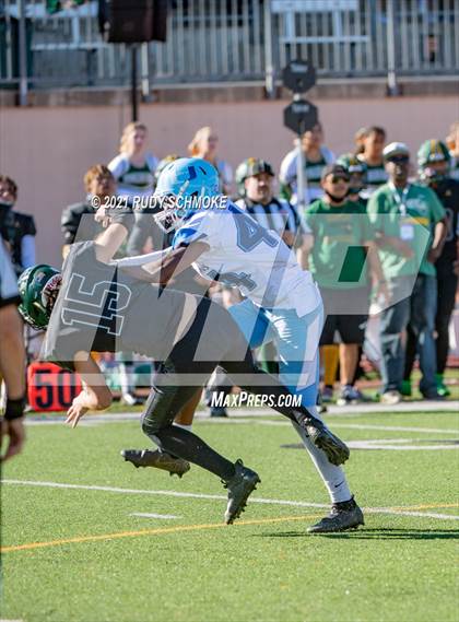 Thumbnail 1 in Patrick Henry vs. University City (CIF SDS Division 4 finals) photogallery.
