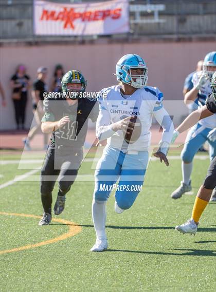 Thumbnail 2 in Patrick Henry vs. University City (CIF SDS Division 4 finals) photogallery.
